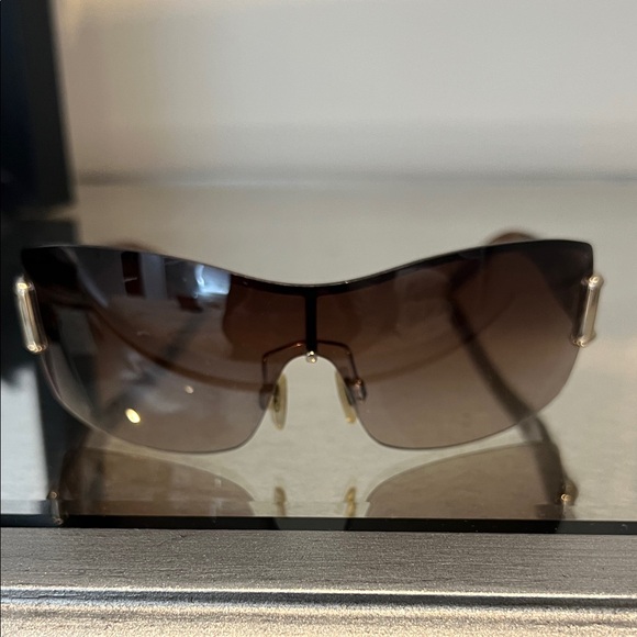 Burberry Brown Sunglasses - Picture 1 of 8